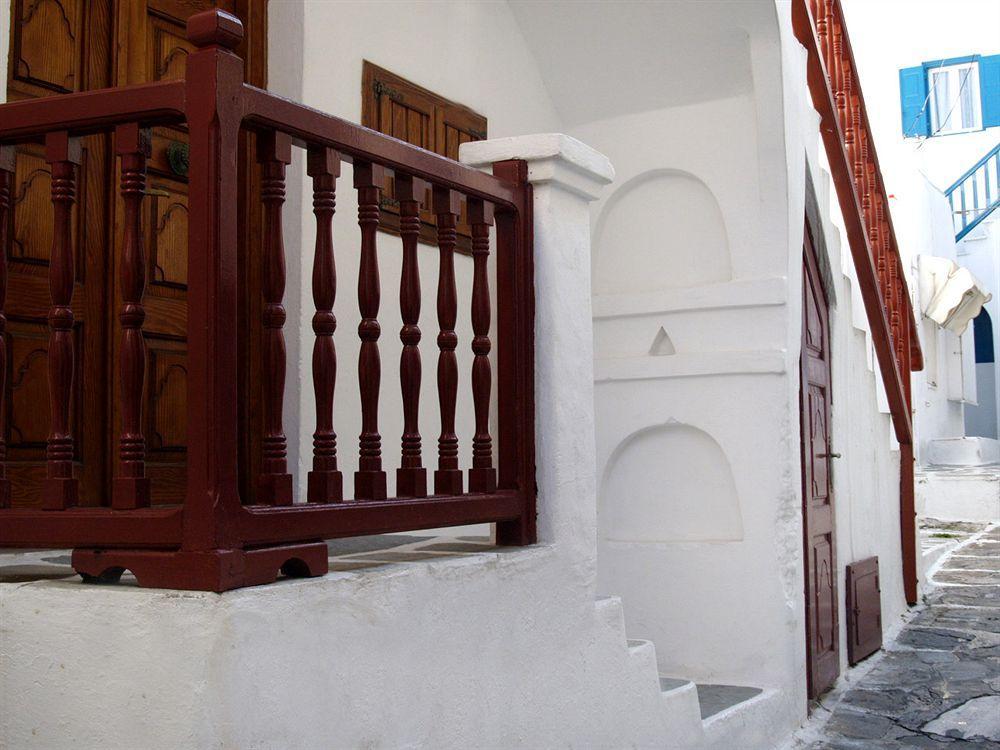 Elena Studios & Suites Ornos  Exterior photo